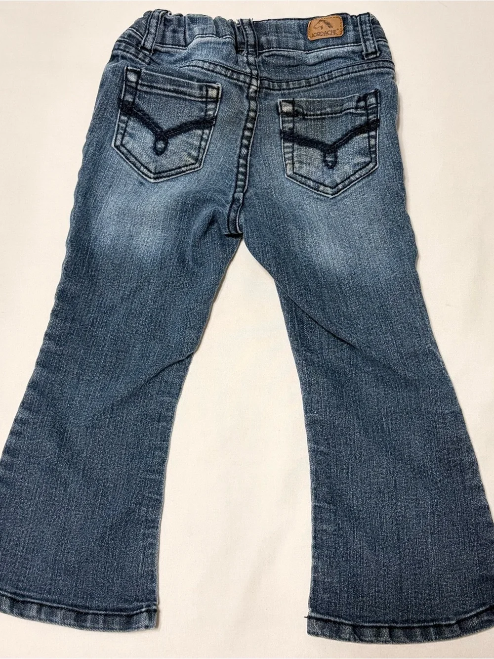 Jordache Flare Girls 3T Jeans With Faded‎ Denim snap and zip close, Discontinued